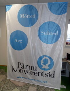 Textile banners